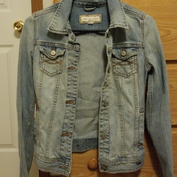 abercrombie kids Jackets & Blazers - Kids jean jacket, never worn!